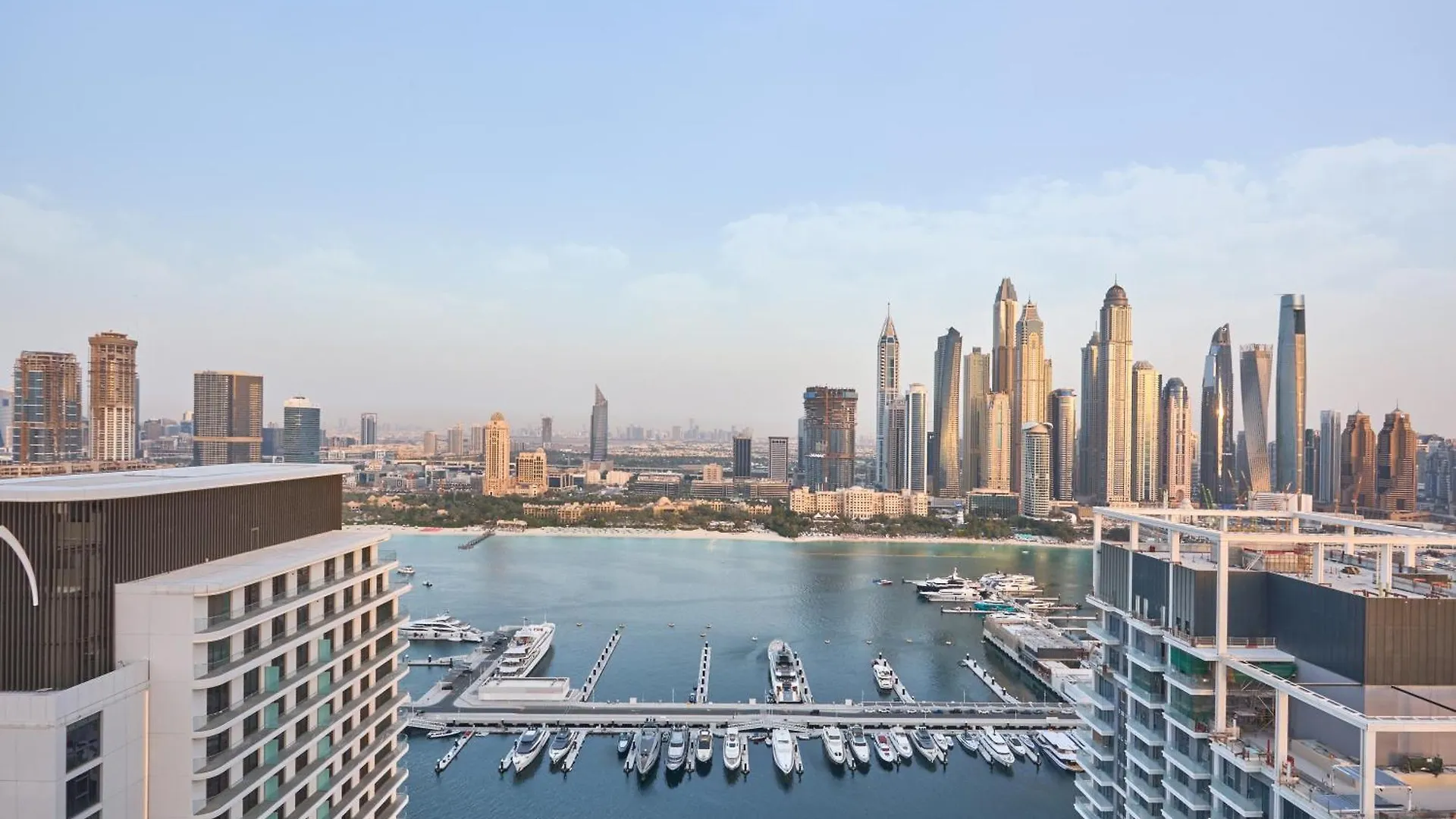 Luxury 2Br Apartment In Grand Bleu Tower At Emaar Beachfront - High Floor With Marina And City View, Private Beach Access By Stayfinity Dubai