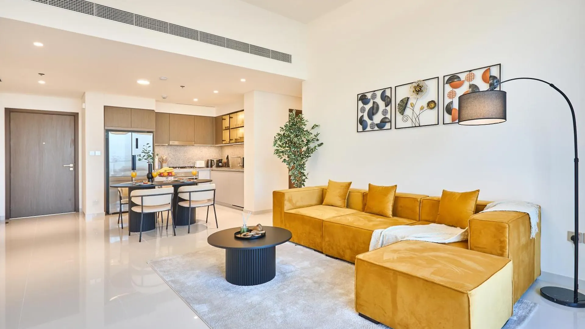 Luxury 2Br Apartment In Grand Bleu Tower At Emaar Beachfront - High Floor With Marina And City View, Private Beach Access By Stayfinity Dubai 0*,  United Arab Emirates