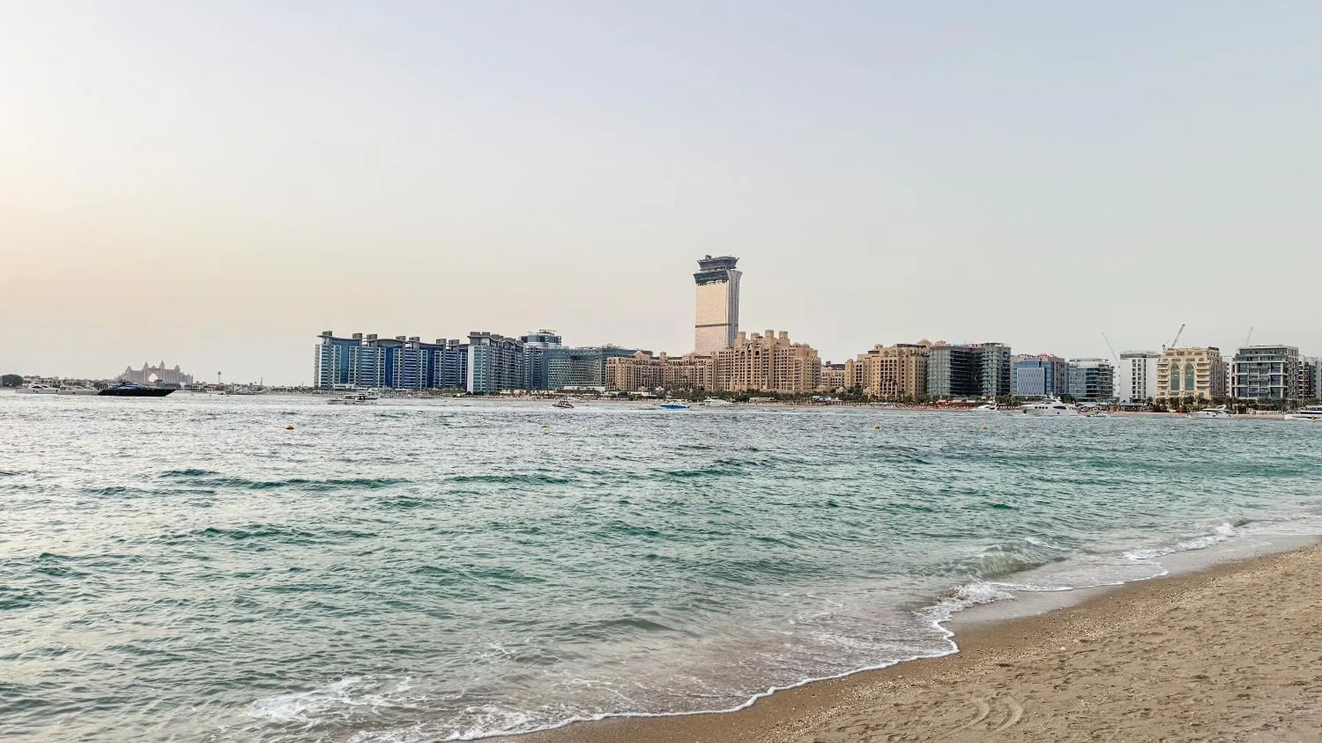Luxury 2Br Apartment In Grand Bleu Tower At Emaar Beachfront - High Floor With Marina And City View, Private Beach Access By Stayfinity Dubai